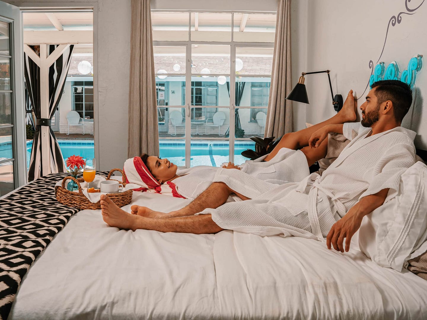SOS Bedroom