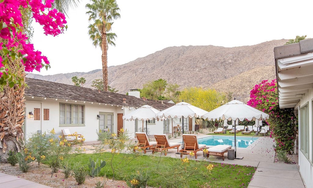 Best Stay Option in Downtown Palm Springs: Casa Cody