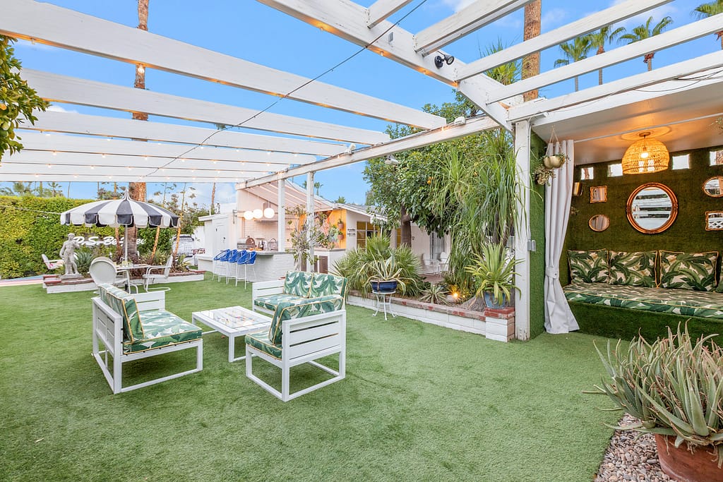 Spirit of Sofia: The Perfect Palm Springs Base