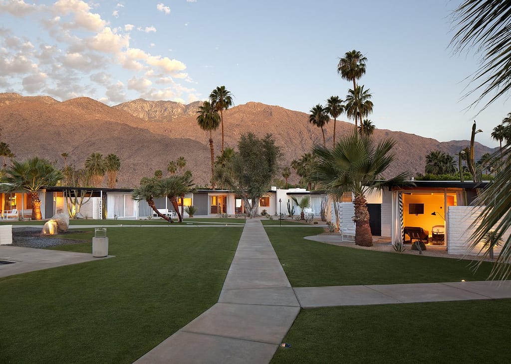L'Horizon Resort & Spa: Romantic Resort in Palm Springs