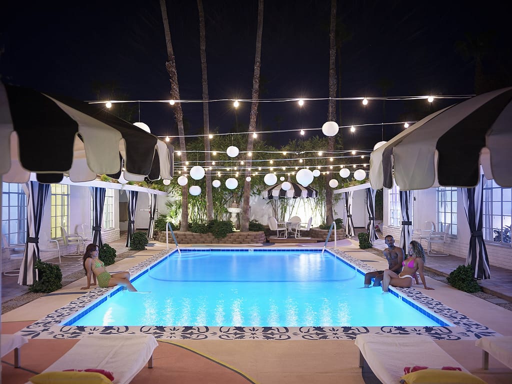 Best Place to Stay Near Moorten Botanical Garden: Spirit of Sofia