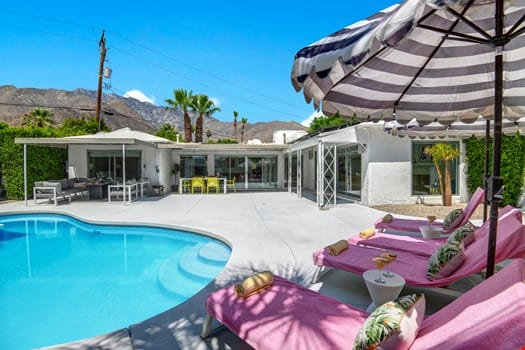 Paloma’s Paradise – Little Tuscany