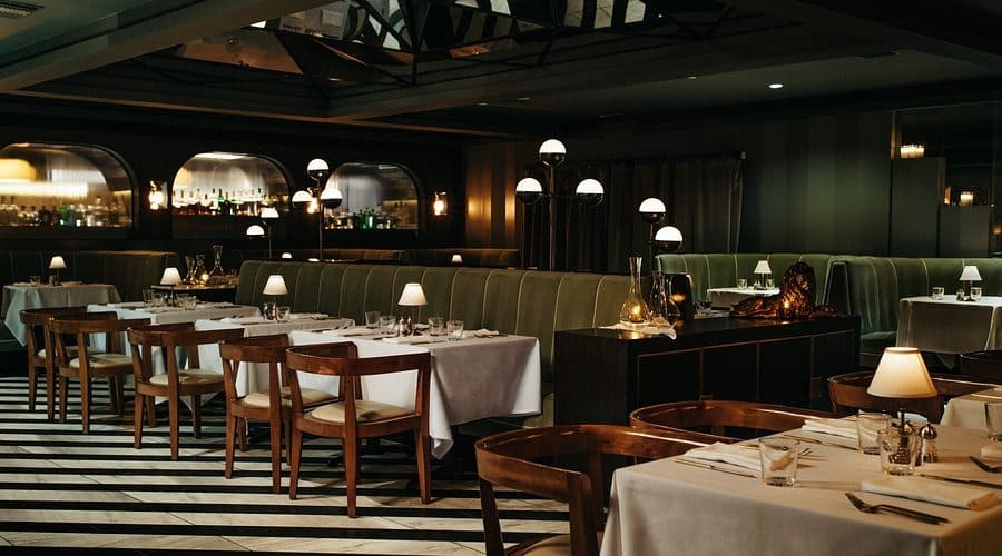 Mr. Lyons Steakhouse – Classic Palm Springs Steakhouse