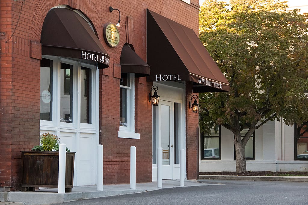 Best Places to Stay Near Deep Creek Trail: 10 Picks 2026 12 The Everett Hotel, Bryson City, NC (Best Downtown Boutique for Post-Hike Comfort)