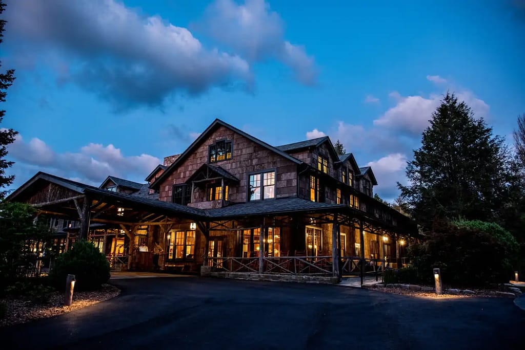 Cashiers NC vs Bryson City: 7 Best Picks 2026 (Epic Guide) 5 High Hampton Resort: The Best Place to Stay in Cashiers, NC