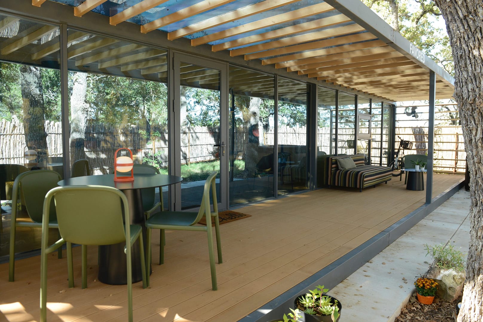 ParcBlu Unit #11 Favored Glass house (1)