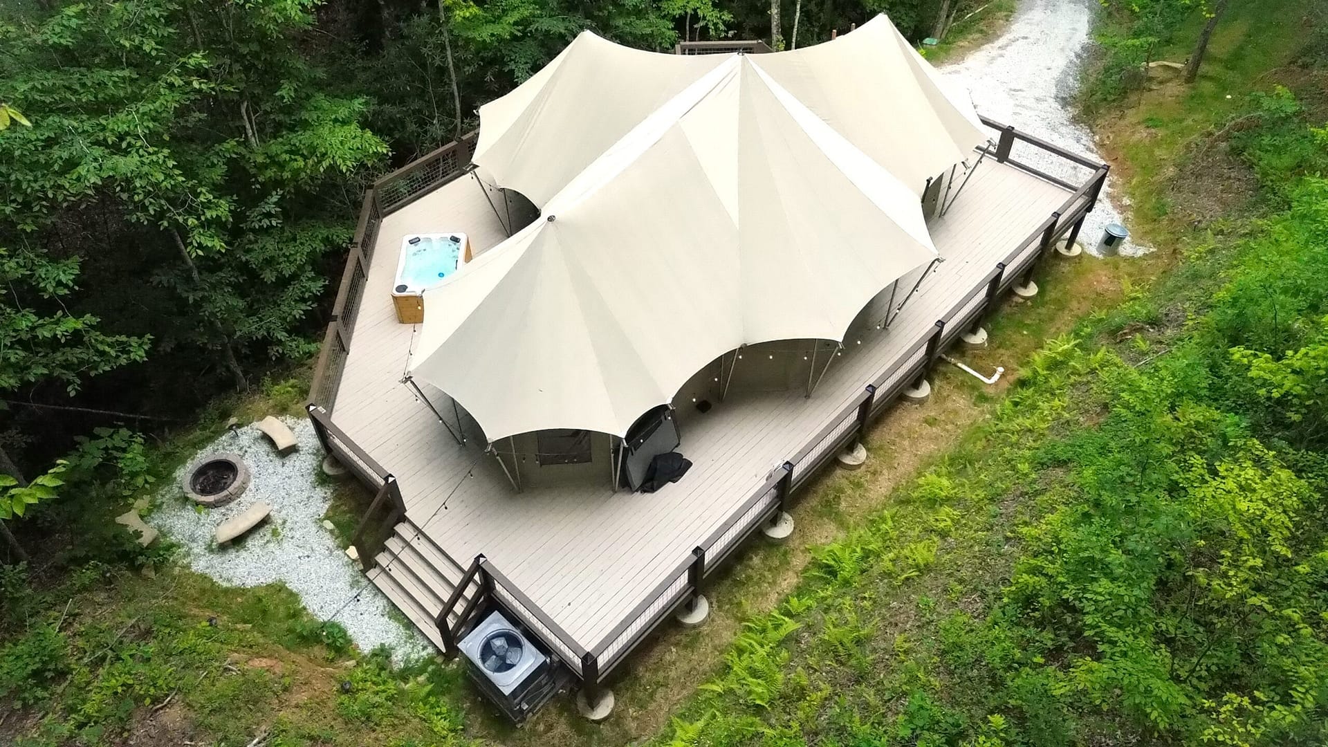 Lost creek safari tent on a deck Elk hollow resort