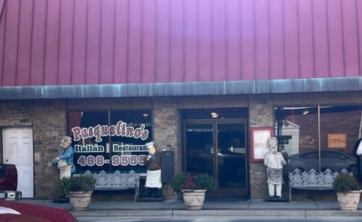 Pasqualino’s Italian Restaurant 