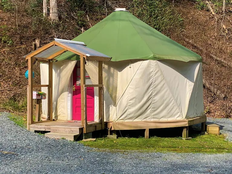 Gorgeous Stays: Bryson City's Most Unique Glamping Experience