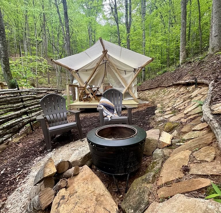 Canopy Cove: Luxury African Safari Tent in the Smoky Mountain Treetops