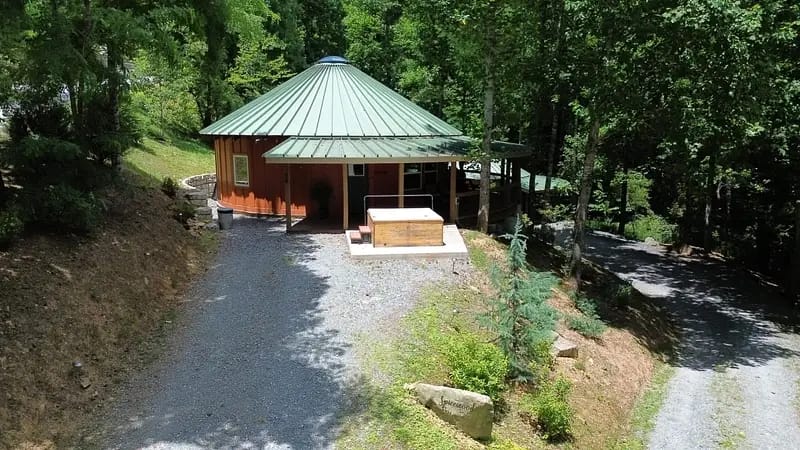 Elk Hollow Resort: #1 Luxury Safari Tents in Bryson City NC