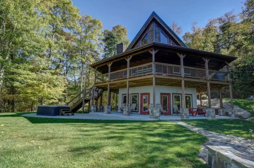 Best Places for Glamping in NC: 10 Epic Stays (2026) 4 image 5