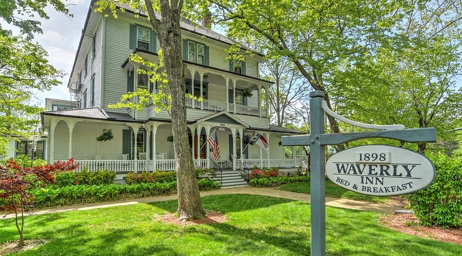 Where to Stay: 1898 Waverly Inn